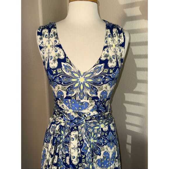Vanessa Virginia Floral V-Neck Sleeveless Tie Waist Maxi Dress Blue White Small - Picture 11 of 16